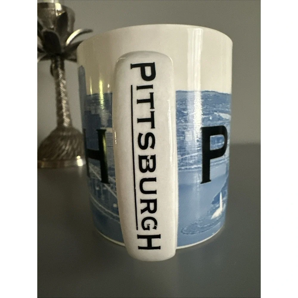 Pittsburgh Steel City Starbucks Barista 2002 Skyline Series One Coffee Cup Mug